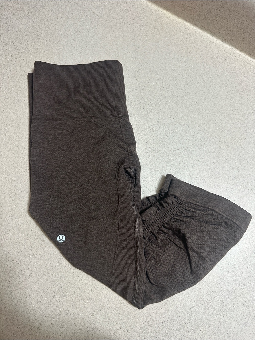lululemon athletica Kids Dark Brown Stretch Leggings - Picture 1 of 2